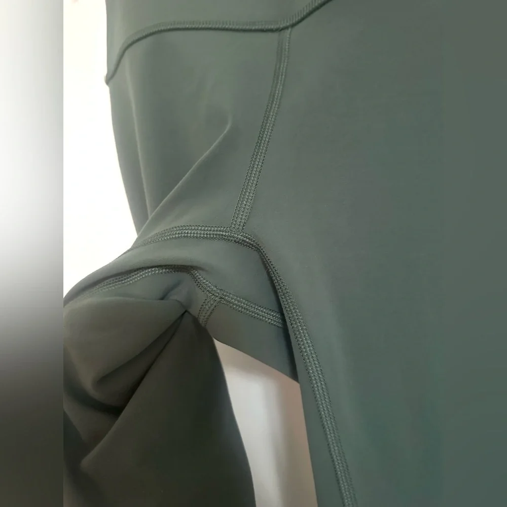 Lululemon Align Crop (19